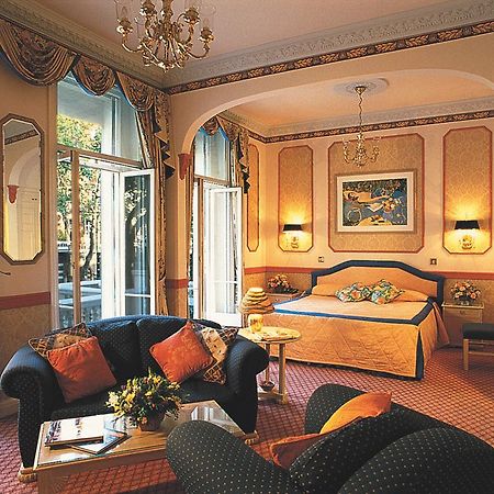 John Howard Hotel ロンドン 部屋 写真